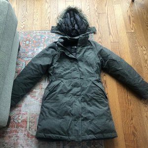 Grey North Face Parka (Size Medium)